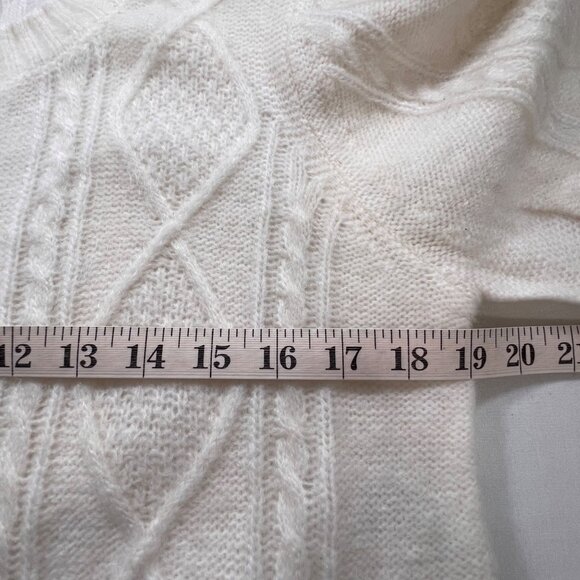 Tuckernuck Hill House Ollie Cardigan Sweater in Coconut Milk Size Medium NEW! - Picture 12 of 13